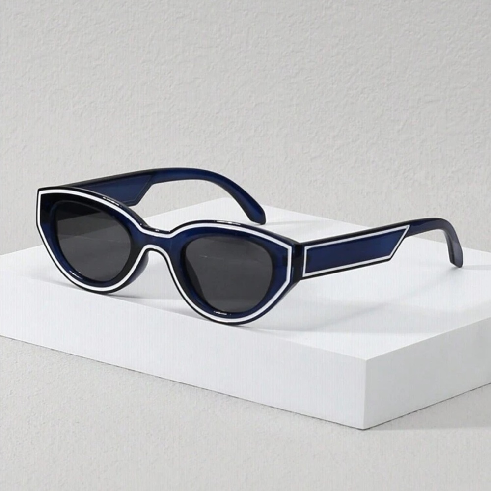 Funky Black & White Cat Eye Oval Shaped Sunglasses w Dark Grey Lens OS New - Picture 4 of 9